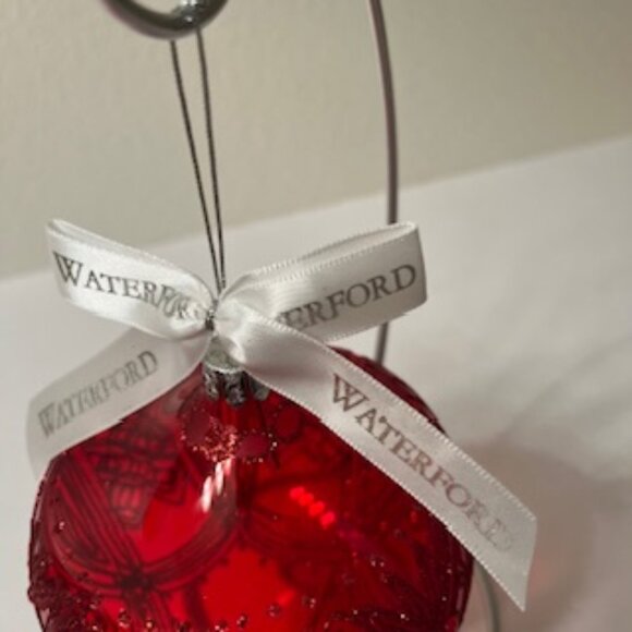 Waterford Holiday Red Glittered Ball Ornament ( Vtg ) - Picture 3 of 4